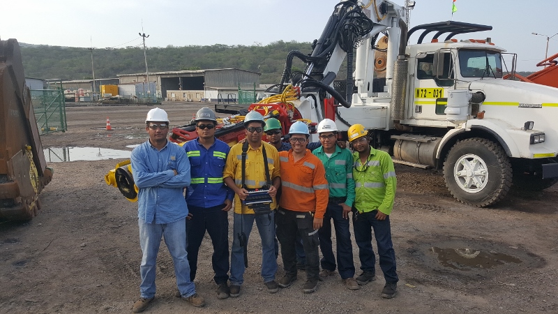 En el mes de Abril de 2017, FMA Industrial hace entrega en Colombia a Cerrejón, un equipo Extractor de Pasadores para Palas, modelo EEP-5000.